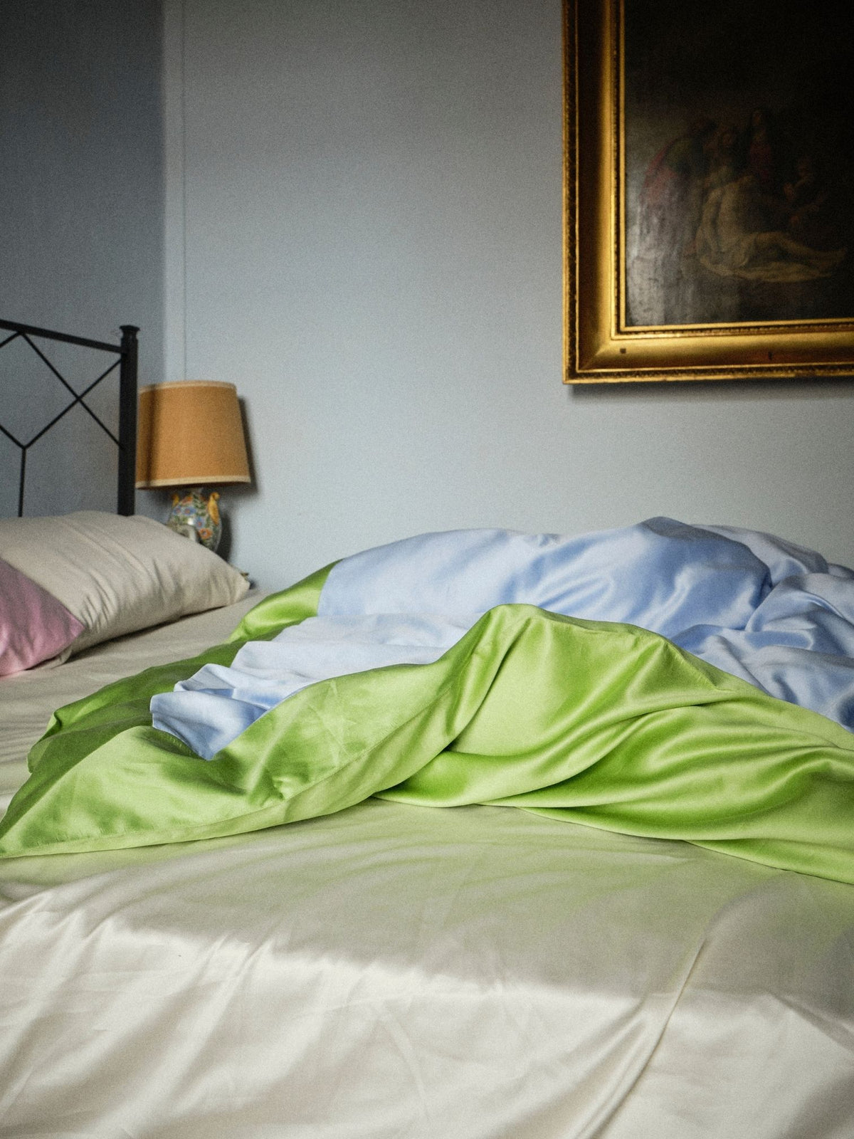 Midnight Fitted Sheet - Ivory