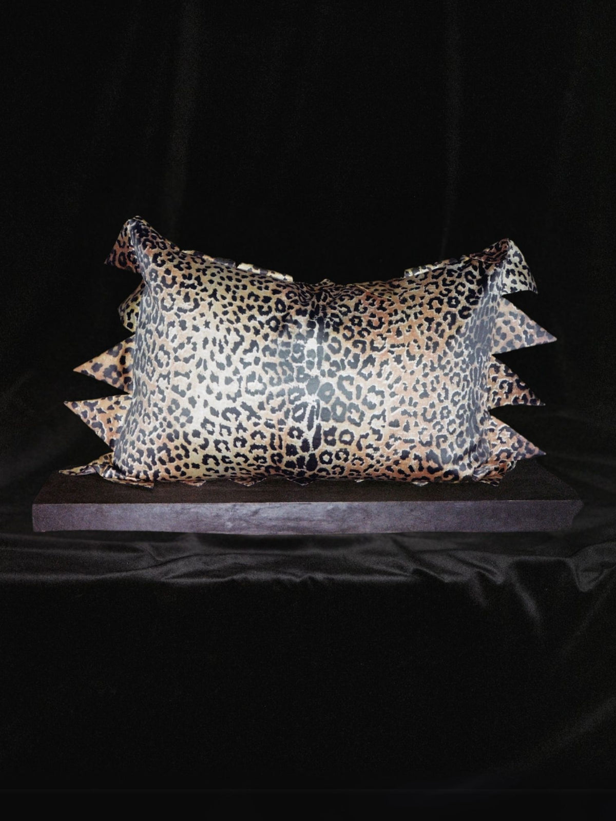 Victoria Pillowcase - Leopard