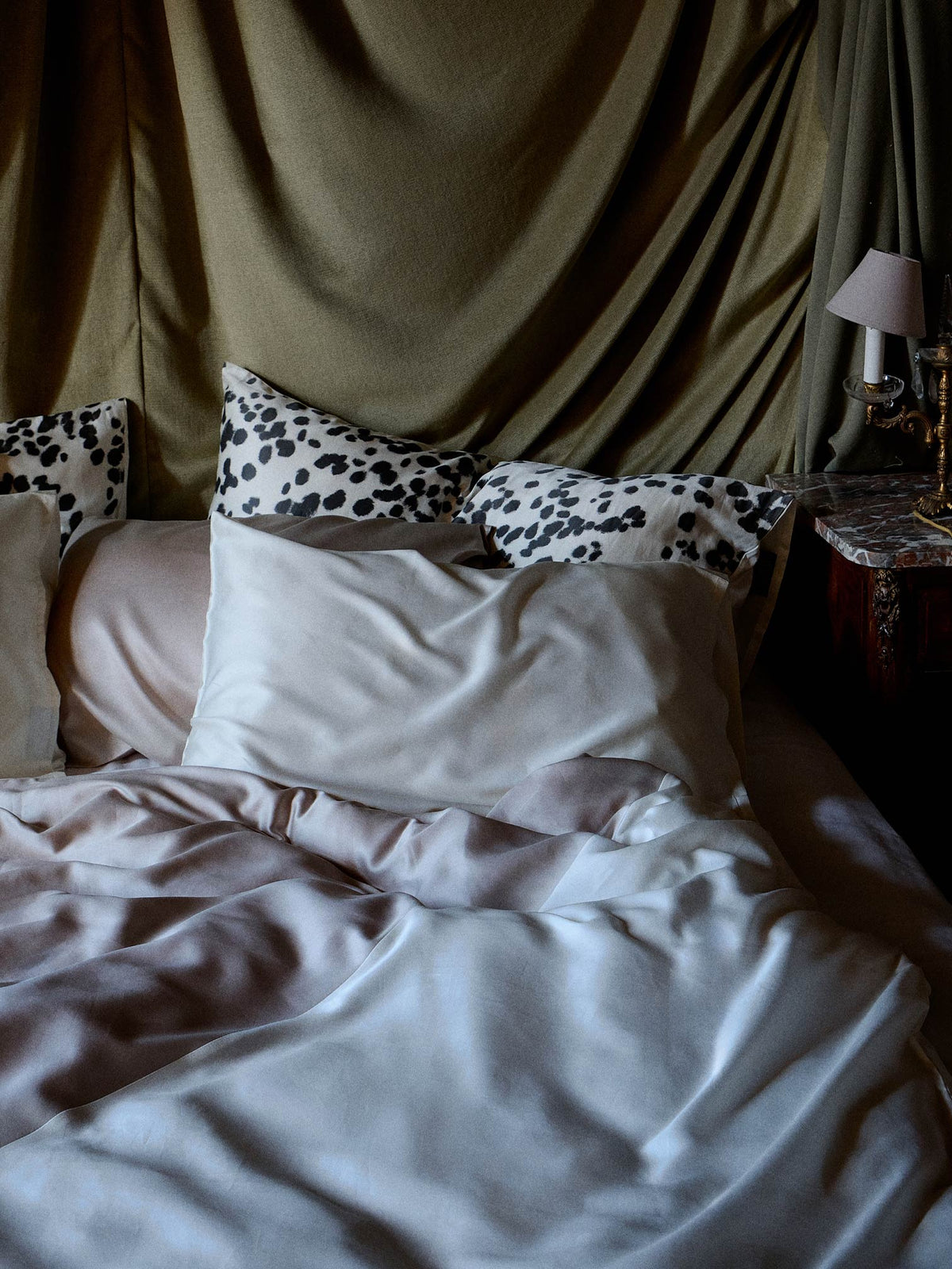 Jill Pillowcase - Ivory